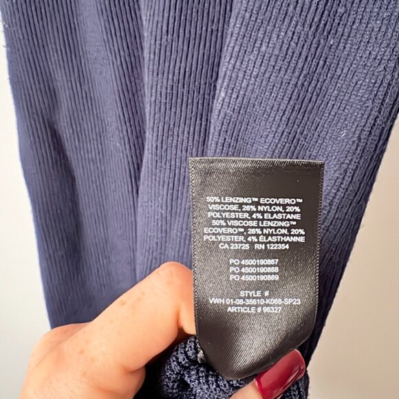 Aritzia Babaton Chase Knit Midi Dress Dark Navy Blue Size Small - Picture 9 of 10